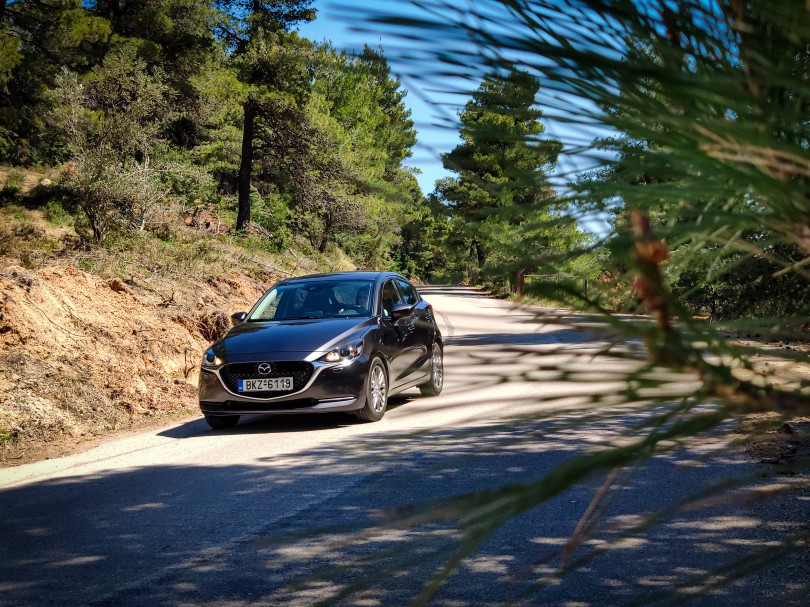 mazda2