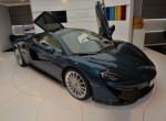 McLaren 570GT: Ένα «καθημερινό» αυτοκίνητο (video)
