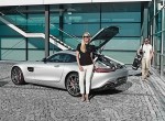 Στιλάτα «καλούδια» από τη Mercedes-AMG