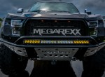 To Ford Raptor δεν σου είναι αρκετό; Δες το MegaRaptor!