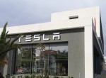 Αυτή είναι η πρώτη αντιπροσωπεία της Tesla στην Ελλάδα: Πού βρίσκεται - Πότε ανοίγει