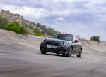 Στην Ελλάδα το νέο MINI Cooper JCW: Με 231 ίππους και 6,1 για το 0-100 km/h!