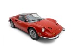 Ferrari Dino 246 GT vs. Ferrari Dino 308GT4: Άκρα αντίθετα