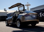 Αποκάλυψη: Tesla Model X