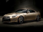 Η χρυσή επετειακή έκδοση του Nissan GT-R