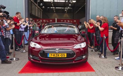 Απόβαση της Tesla στην Ευρώπη