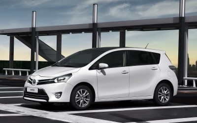 Verso: το πρώτο Toyota με μοτέρ BMW