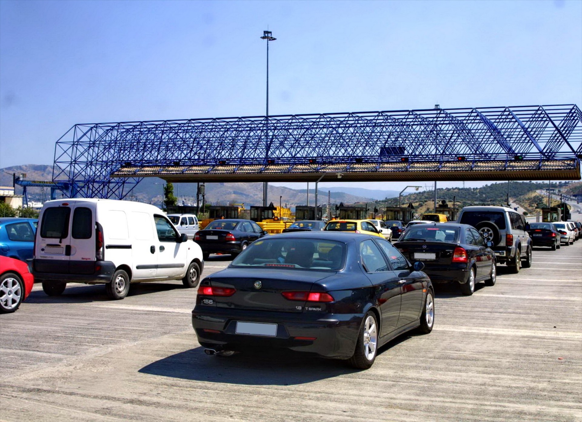 Φθηνότερα διόδια στην Κορίνθου-Πατρών