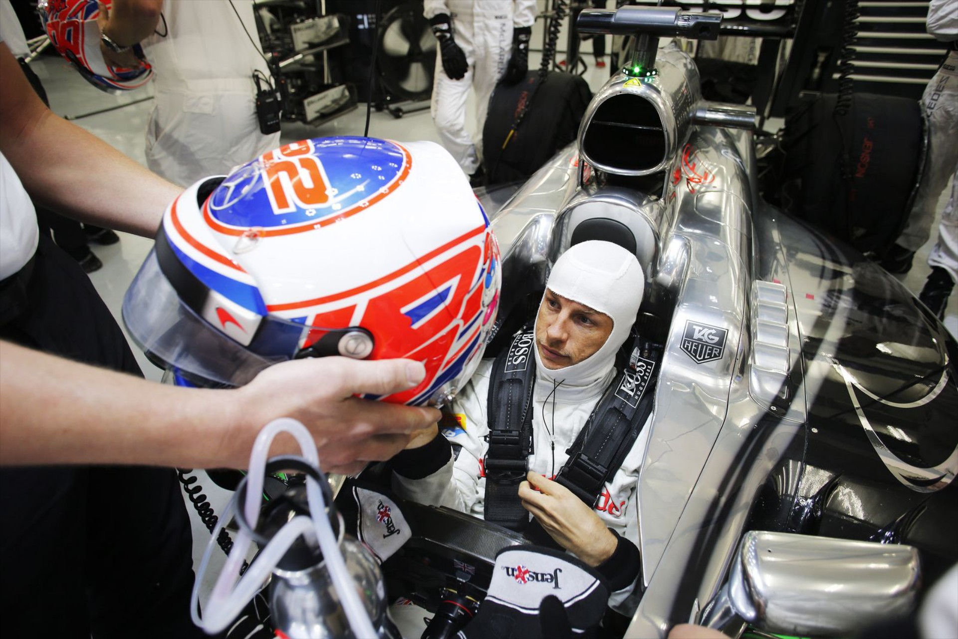 O Dennis περιμένει περισσότερα από τον Button