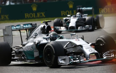 Ιστορίες συνομωσίας και Mercedes