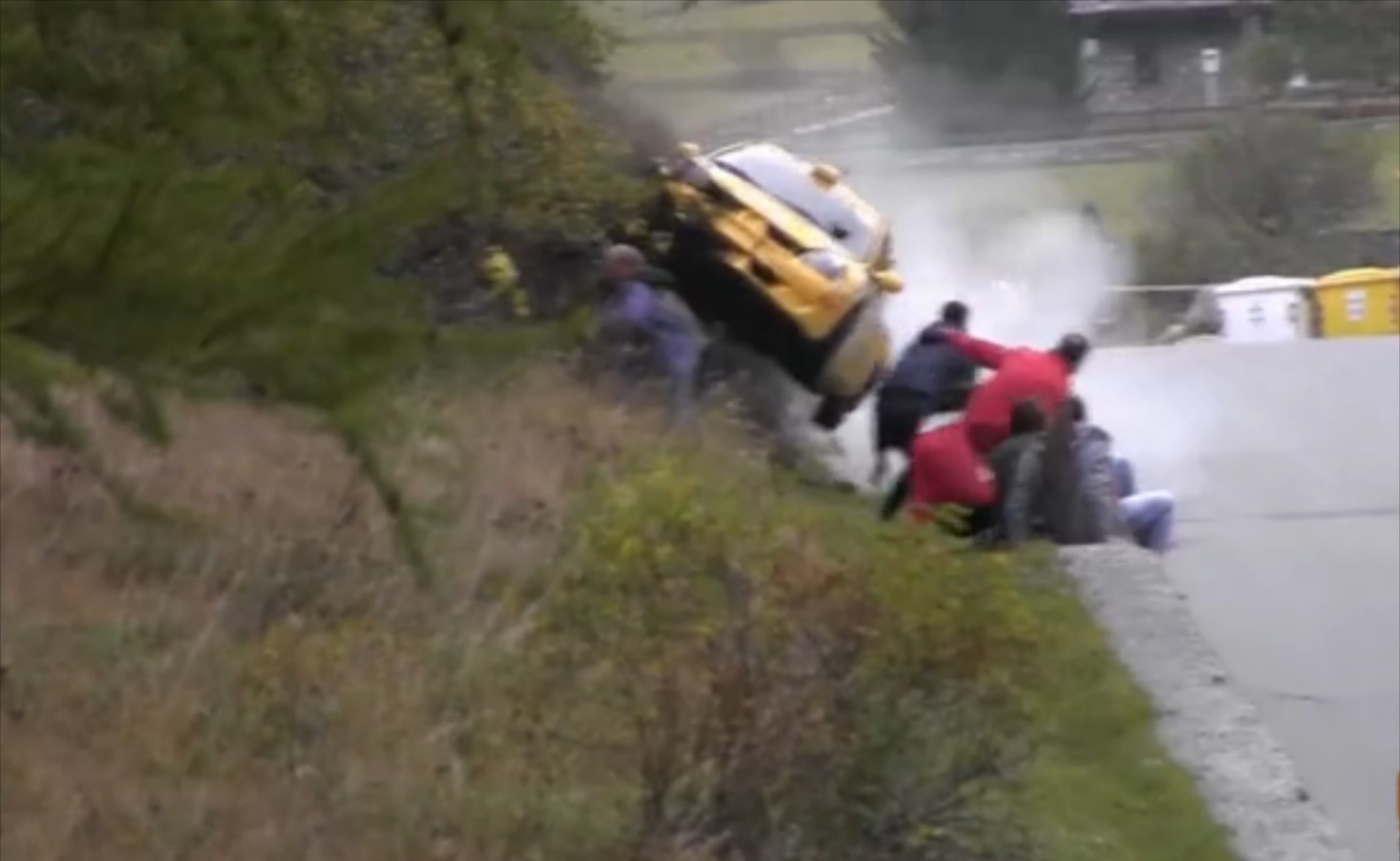 Video: Τρομακτικό ατύχημα σε Rally στην Ιταλία
