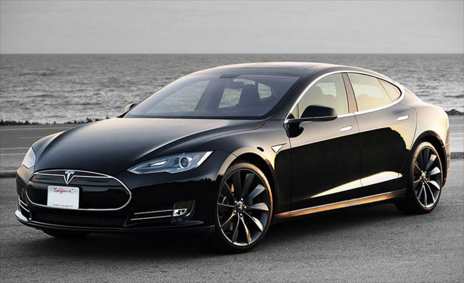 Αστείες αντιδράσεις συνοδηγών ενός Tesla P85D