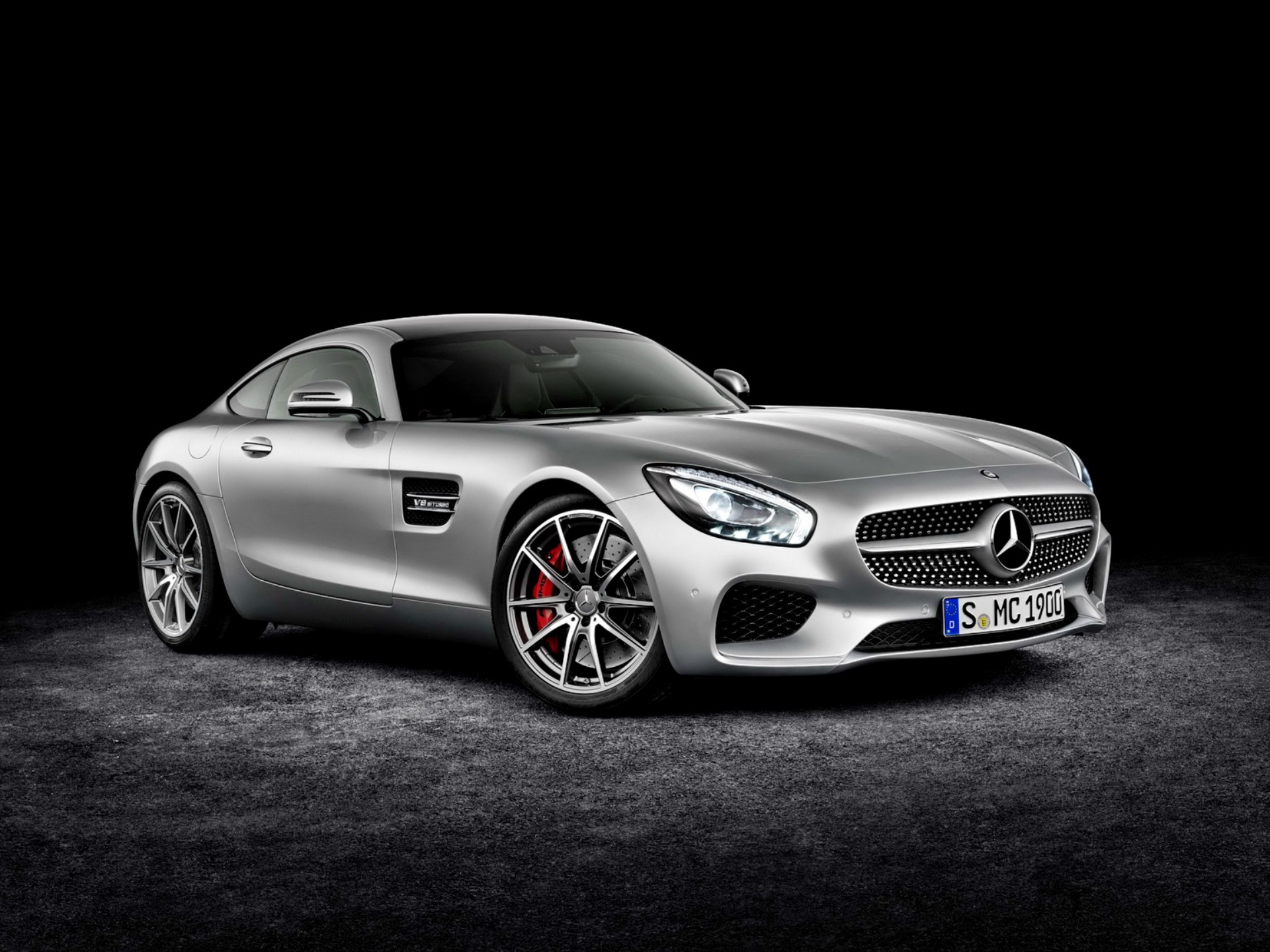 H Mercedes AMG GT προκαλεί... εφιάλτες! (VIDEO)