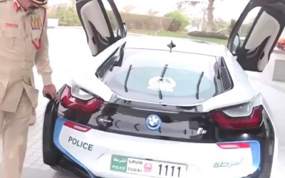 BMW i8: Το νέο μέλος της αστυνομίας του Ντουμπάι (VIDEO)