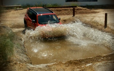 Τα Jeep Renegade και Cherokee σε νέες περιπέτειες