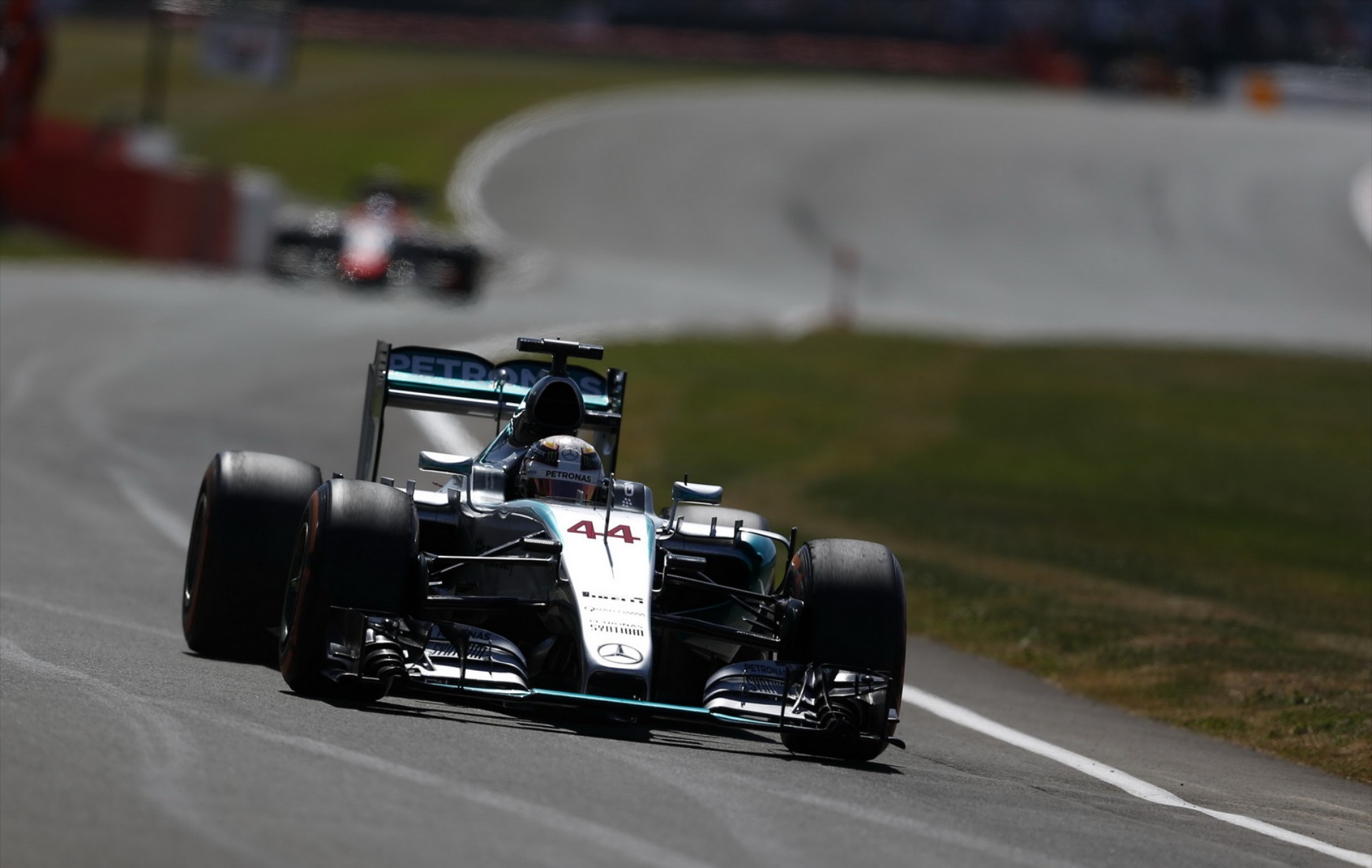 GP Βρετανίας: Η pole πήγε στον Hamilton