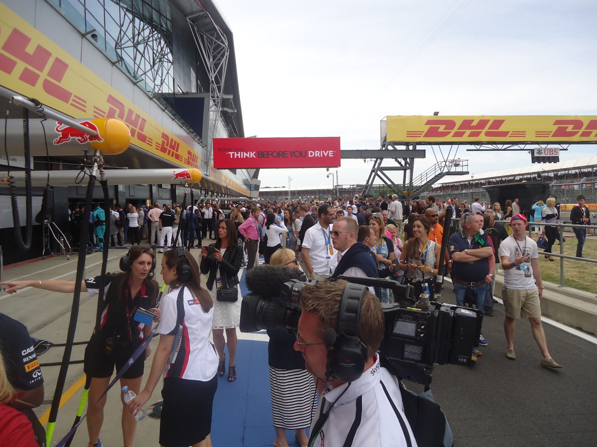 Βόλτες στο paddock του Silverstone