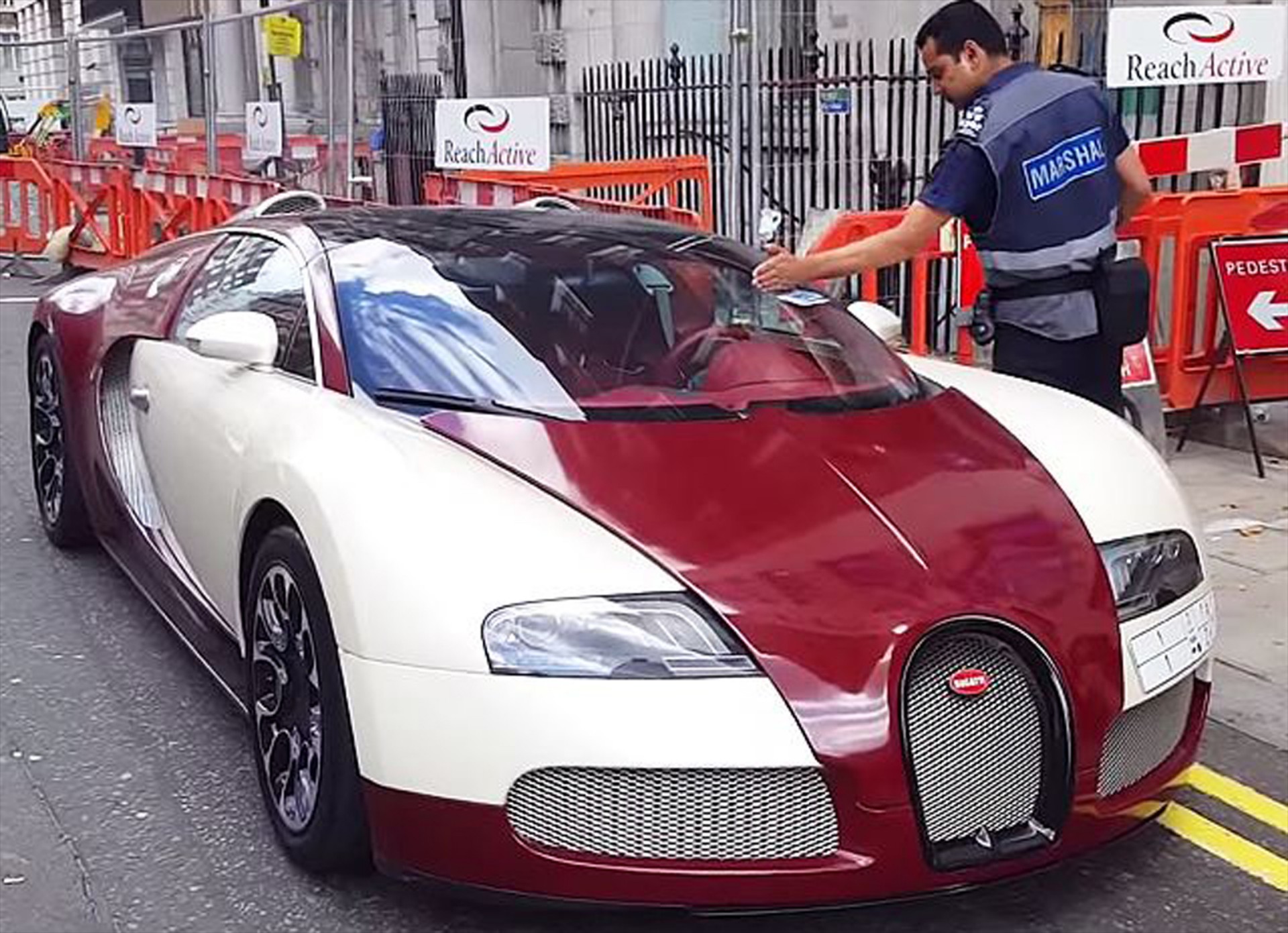 Κλήση σε Bugatti Veyron. Και; (VIDEO)