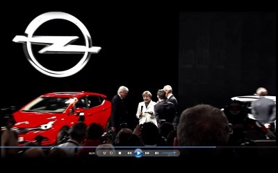 VIDEO: Η Merkel παραλαμβάνει το νέο Opel Astra