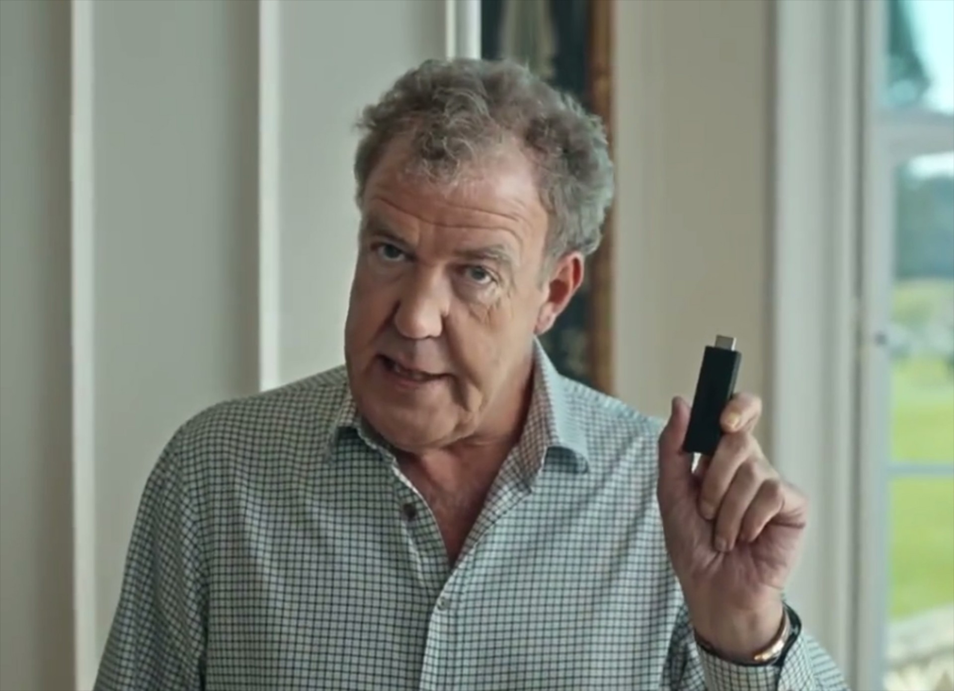 O J.Clarkson «την λέει» στο BBC (VIDEO)