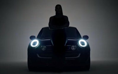 Ποιο μοντέλο «αψηφά» τις ταμπέλες; (Video)