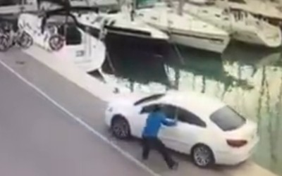Και… μπλουμ μέσα στο νερό! (video)