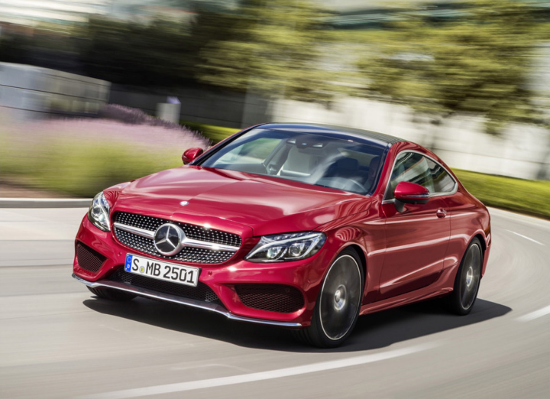 Νέο πρόγραμμα Mercedes-Benz για περισσότερη… ελευθερία