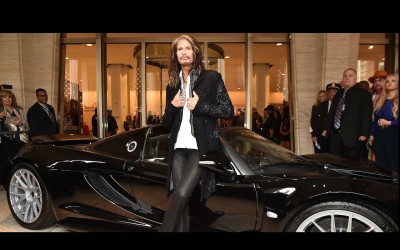 Ο κ.Aerosmith πουλάει το Hennessey Venom του