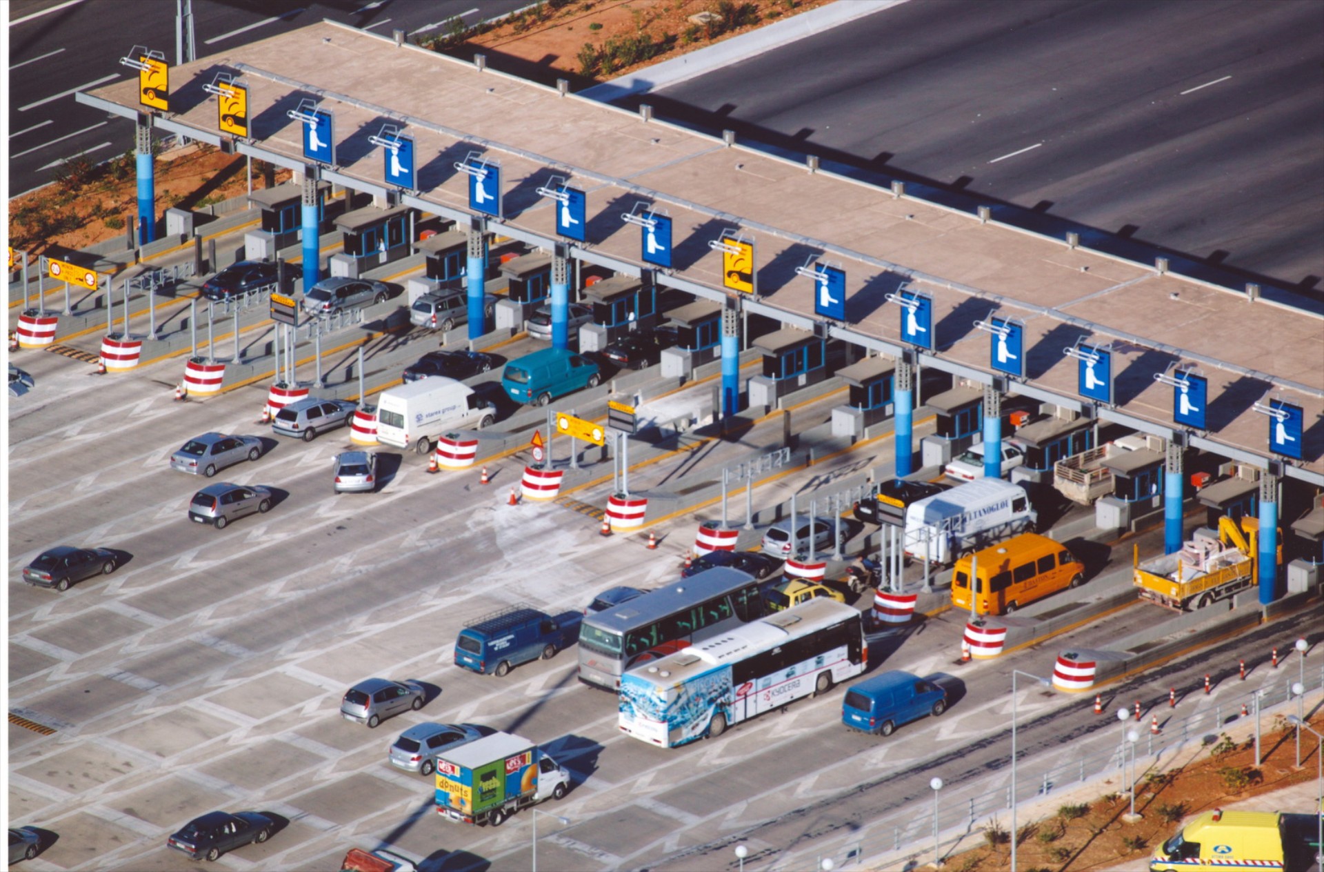 Διόδια με το χιλιόμετρο σύμφωνα με νέα τροπολογία

