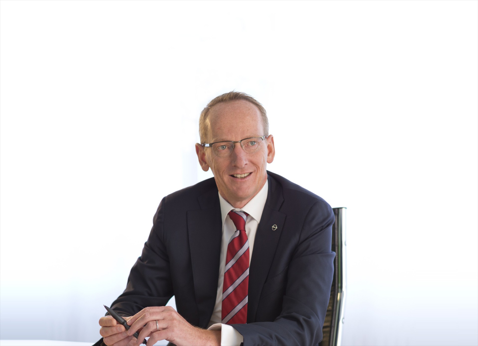 Ο πρόεδρος της Opel δίνει απαντήσεις για τους ρύπους	