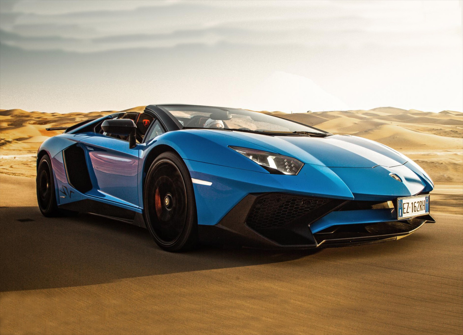 Lamborghini Aventador: Η μελωδία της ευτυχίας (video)