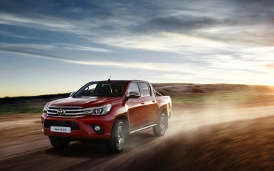 Νέο Toyota Hilux από 23.185 ευρώ