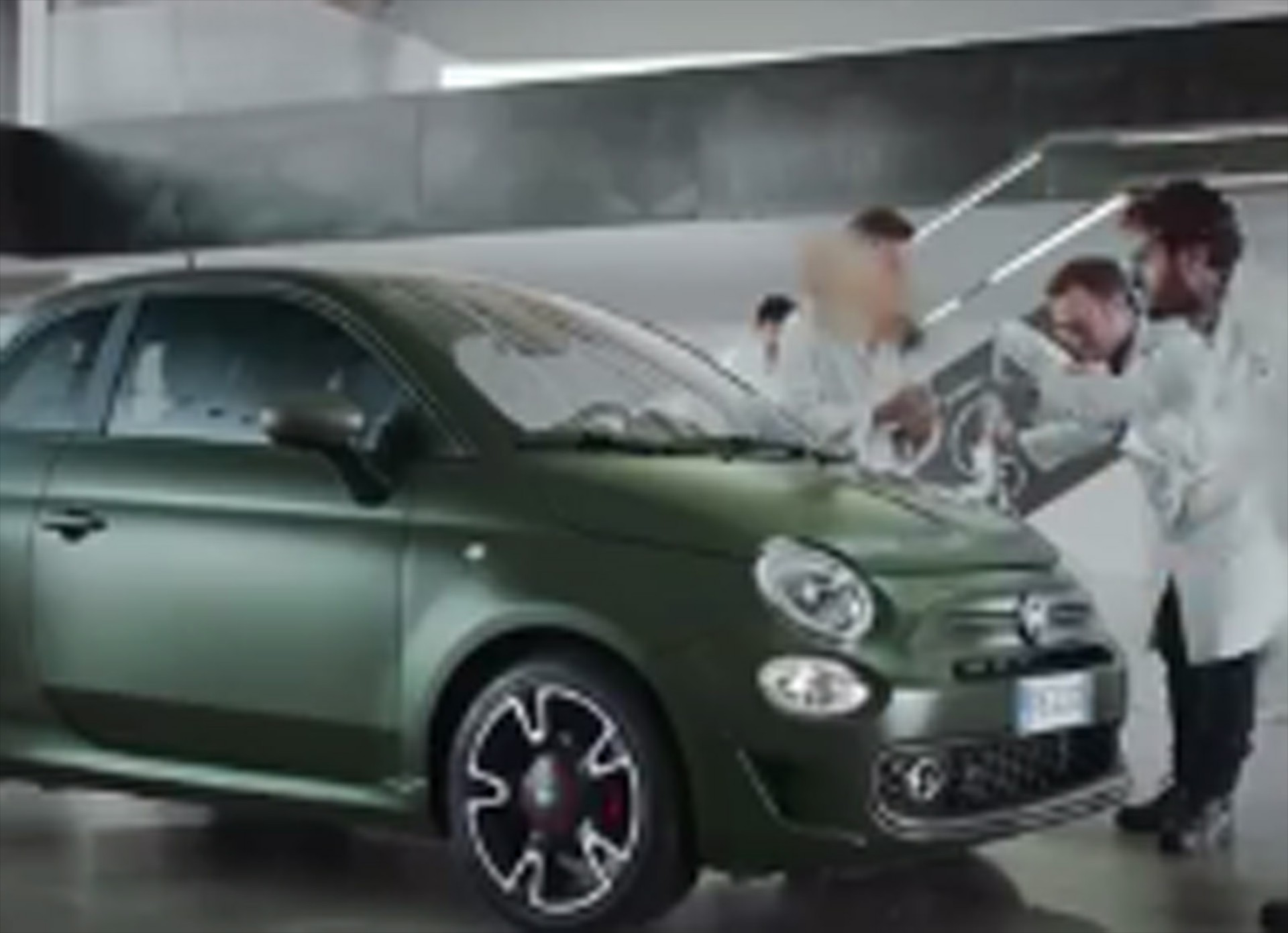 Νέοι τρόποι ελέγχου αυτοκινήτου από τη Fiat (video)