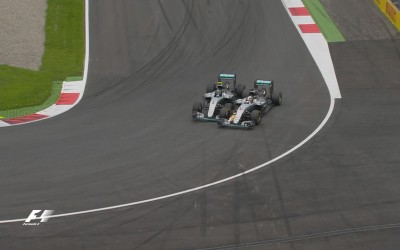 F1: Κέρδισε έναν ανατρεπτικό αγώνα ο Hamilton
