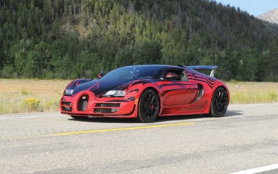 Bugatti Veyron με 370 km/h σε δημόσιο δρόμο (video)