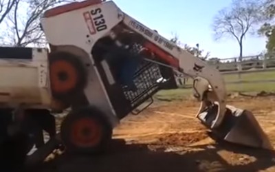 Το καλύτερο «παρκάρισμα» που έχετε δει; (video)