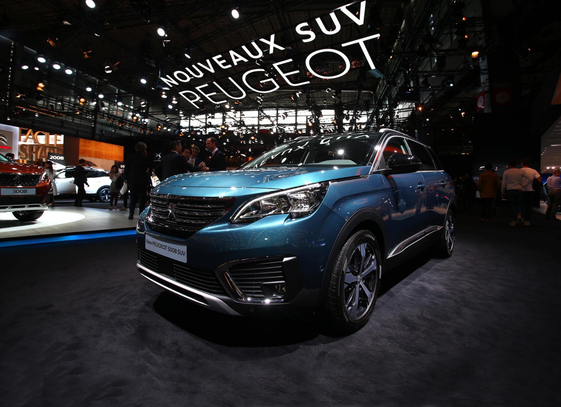 Επίθεση με SUV κάνει η Peugeot