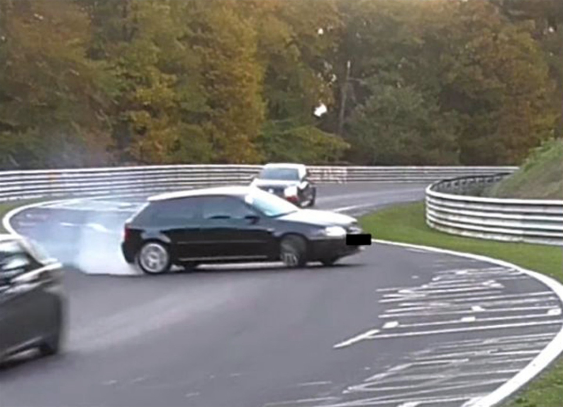 Οδηγός S3 «τρώει σφαλιάρα»… δυνατή (video)