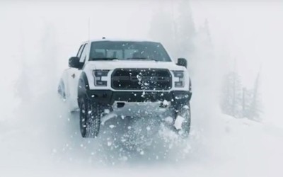 Ο Ken Block στα χιόνια με Ford F-150 Raptor (video)