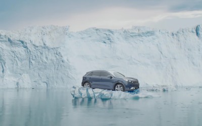 Όταν είσαι σε παγόβουνο και ζητάς οδική βοήθεια! (vid)