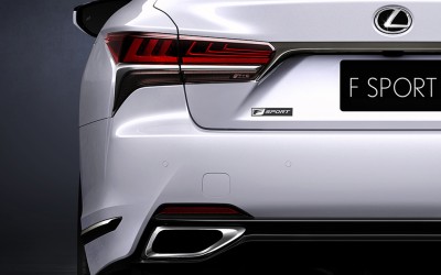 Το sport πολυτελές sedan της Lexus