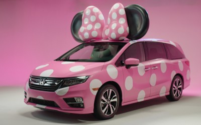 Ένα Minnie Van που δεν είναι και τόσο... μίνι (vid)