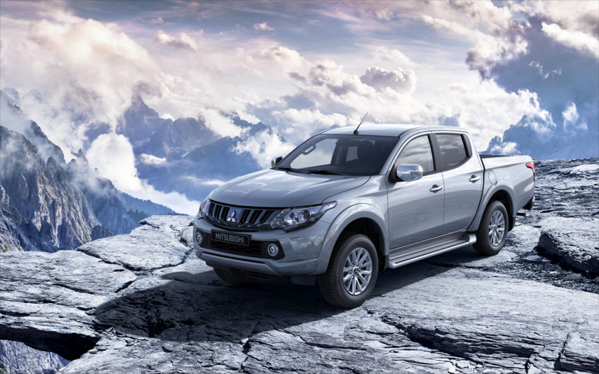 Εκπτώσεις έως 3.500 για το pick up της Mitsubishi