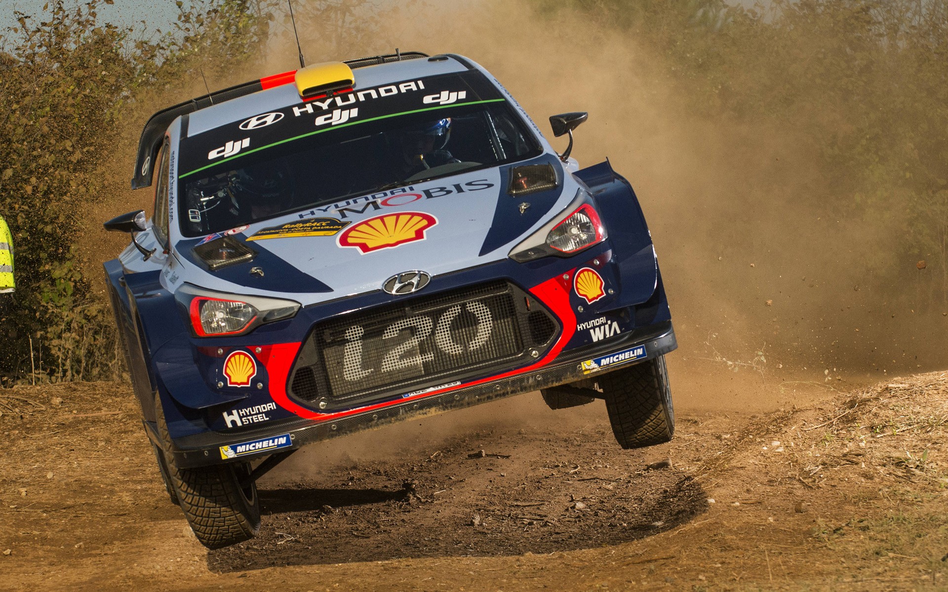 Παραμυθένια αρχή για τον Mikkelsen με τη Hyundai