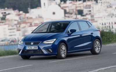 Με το... πόδι στο γκάζι η Seat (vid)