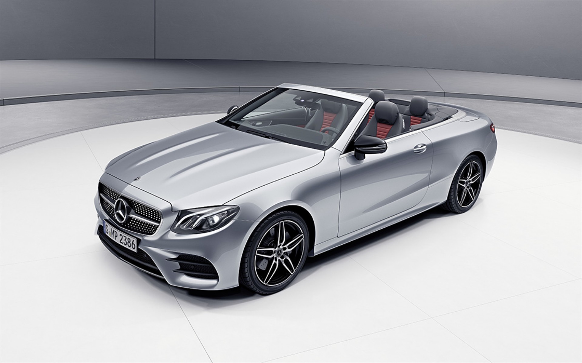 Νέος 2λιτρος με 299 ίππους για την E-Class