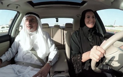 H Nissan μαθαίνει στις γυναίκες της Σαουδικής Αραβίας να οδηγούν (vid)