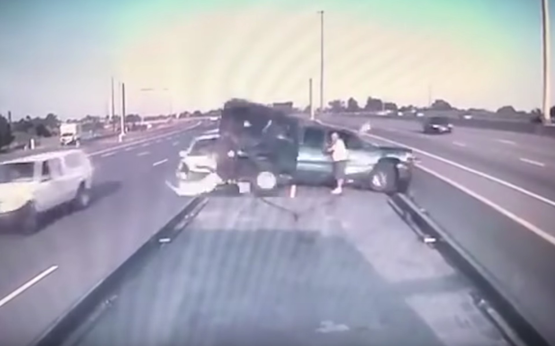 Από θαύμα επέζησαν όλοι! (video)