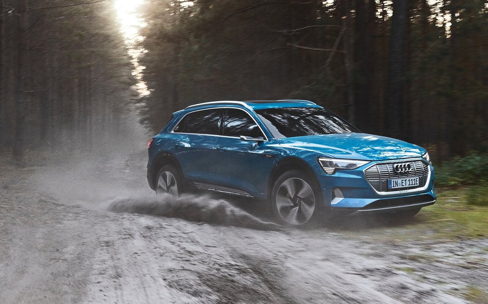 Απίστευτος αριθμός προπαραγγελιών για το Audi e-tron