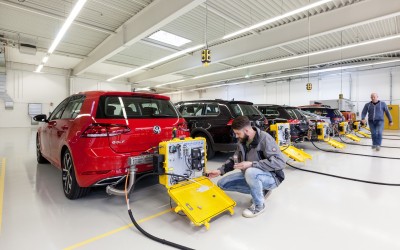 Θα συμβιβαστούν ΕΕ - αυτοκινητοβιομηχανία για τους ρύπους;